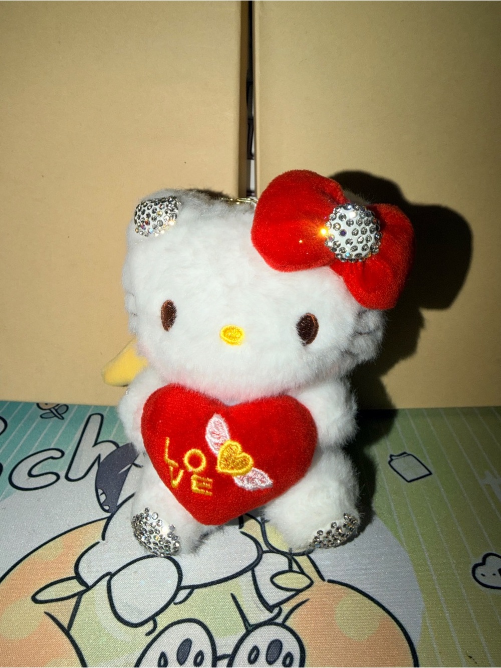 🪽NWOT Hello Kitty White Plush with Red Heart and Bow Key/Purse Charm